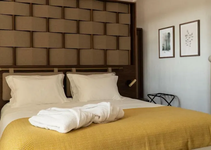 O Paco - Exclusive בית הארחה טומאר